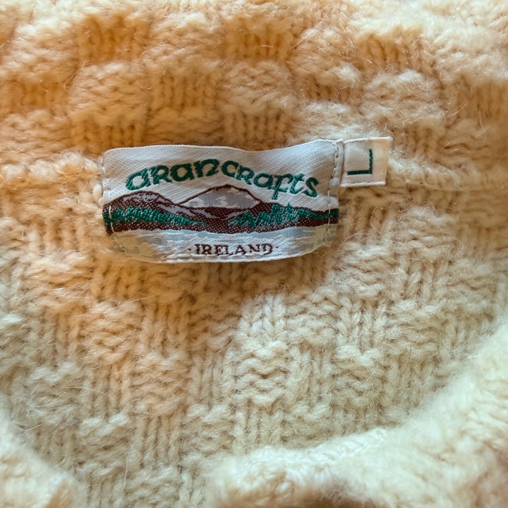 Aran Crafts Ireland 100% Wool Fisherman Cable Knit Cardigan Sweater L - Picture 3 of 10